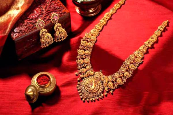 Gold Rate: இன்று கொஞ்சம் குறைந்த தங்கம் விலை - சவரன் எவ்வளவு தெரியுமா? | Today Gold Rate In India And Sri Lanka Sep 18Th