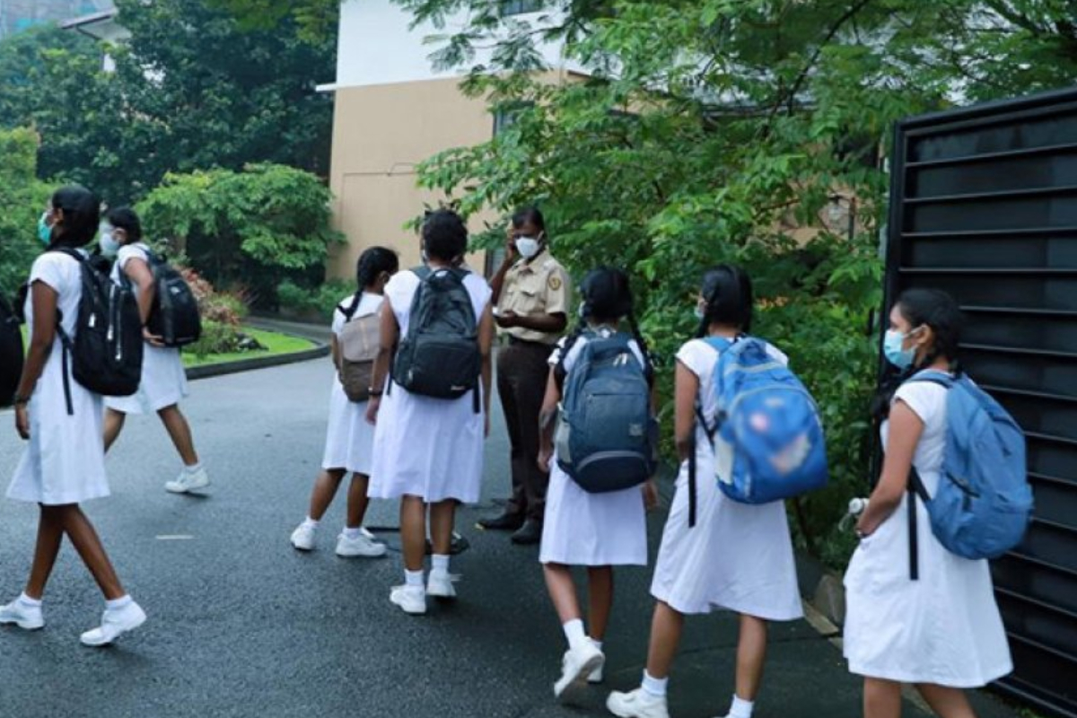 பாடசாலை பரீட்சைக் காலங்களில் ஏற்படவுள்ள மாற்றம் | Changes To School Terms