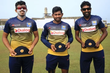ஒரே டெஸ்டில் அறிமுகமான மூன்று இலங்கை வீரர்கள்!
