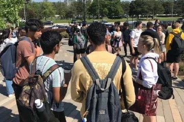 கனடாவில் பல்கலைக்கழக வகுப்பறையில் இடம்பெற்ற கோரச் சம்பவம்