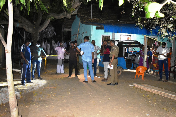 மட்டக்களப்பில் கொடூரமாகப் படுகொலை செய்யப்பட்ட பெண்! - ஐபிசி தமிழ்