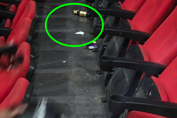 யாழ் பிரபல தியேட்டரில் இரவில் நடந்த கேவலமான சம்பவம்; பெண் பிள்ளைகள் அவதானம் ! | Disgusting Incident Occurred Theatre In Jaffna