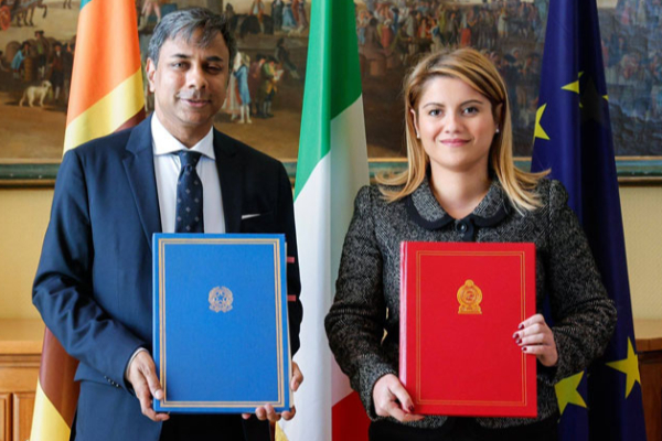 இத்தாலியில் வசிக்கும் இலங்கையர்களுக்கு மகிழ்ச்சித் தகவல் | Sri Lanka Italy Driving License Agreement Renewal இத்தாலியில் வசிக்கும் இலங்கையர்களுக்கு மகிழ்ச்சித் தகவல் | Sri Lanka Italy Driving License Agreement Renewal