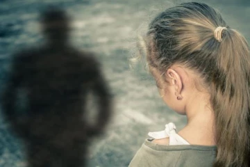 குழந்தைகளை குறிவைத்து சீரழித்த 45 வயது நபர், 1623 பாலியல் குற்றங்கள் - கொடூரம்!