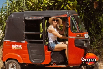 විදේශීය සංචාරකයින්ට ටුක්ටුක් පදින්න අවසර