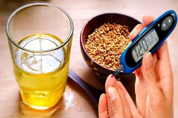 சர்க்கரை நோயுள்ளவர்கள் வெந்தய தண்ணீர் குடிக்கலாமா? தவறாம தெரிஞ்சிக்கோங்க!