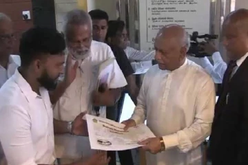 கிளிநொச்சிக்கு விஜயம் செய்த பிரதமர் தினேஷ் குணவர்தன!