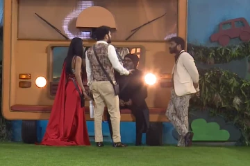 முதல் நாளே சூடுபிடித்த பிக் பாஸ் 7.. கேப்டன் தேர்வு செய்வதில் தொடங்கிய சண்டை