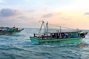 மீனவர்கள் 3 நாட்களுக்கு கடலுக்கு செல்ல வேண்டாம் - வானிலை ஆய்வு மையம்