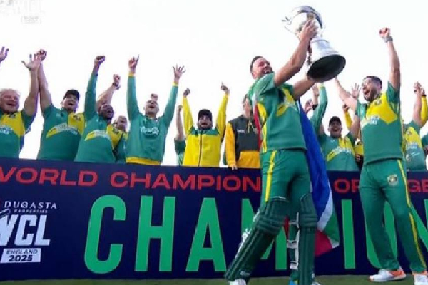 WCL 2025; டிவில்லியர்ஸ் அதிரடி சதம் - கோப்பையை வென்ற தென் ஆப்பிரிக்கா | De Villiers Century Leads Sa To Won Wcl Trophy