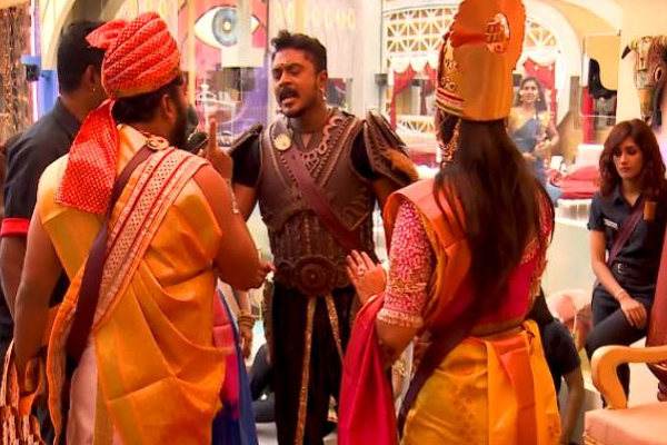 இந்த வாரம் யாரும் எதிர்பாராத வகையில் பிக்பாஸ் வீட்டிலிருந்து வெளியேறும் முக்கிய போட்டியாளர்! | This Week Main Contestant Will Leave Bigg Boss