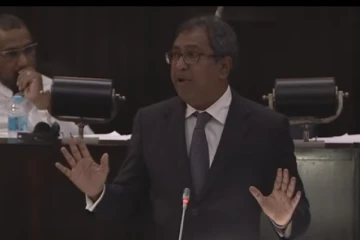 එන සතියේ ඉඳන් බදු තවත් වැඩි වෙනවා...හර්ෂ පාර්ලිමේන්තුවෙදිම වෙන්න යන විනාසේ ගැන අනතුරු අඟවයි