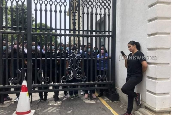 கைதான ஹிருணிகா பிணையில் விடுவிப்பு! | Arrested Hirunika Released On Bail