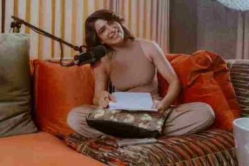 மேலாடையில் கிளாமர் காட்டி நடிகை சமந்தா வெளியிட்ட போட்டோஸ்