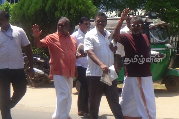 மட்டக்களப்பில் தமிழ் பொது வேட்பாளருக்கு ஆதரவாக பிரசார நடவடிக்கை | Campaign Support General Candidate Batticaloa மட்டக்களப்பில் தமிழ் பொது வேட்பாளருக்கு ஆதரவாக பிரசார நடவடிக்கை | Campaign Support General Candidate Batticaloa