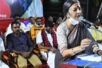 ''தமிழக உரிமைகளை விட்டுக்கொடுத்த தலையாட்டி பொம்மைகளை வீழ்த்துவோம்'' - மதுரை கூட்டத்தில் பிருந்தா காரத்