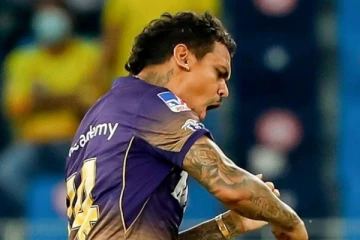 CSK vs KKR: ரசிகர்களை சர்ப்ரைஸ் பண்ண சுனில் நரேன்! என்ன செய்தார் தெரியுமா?