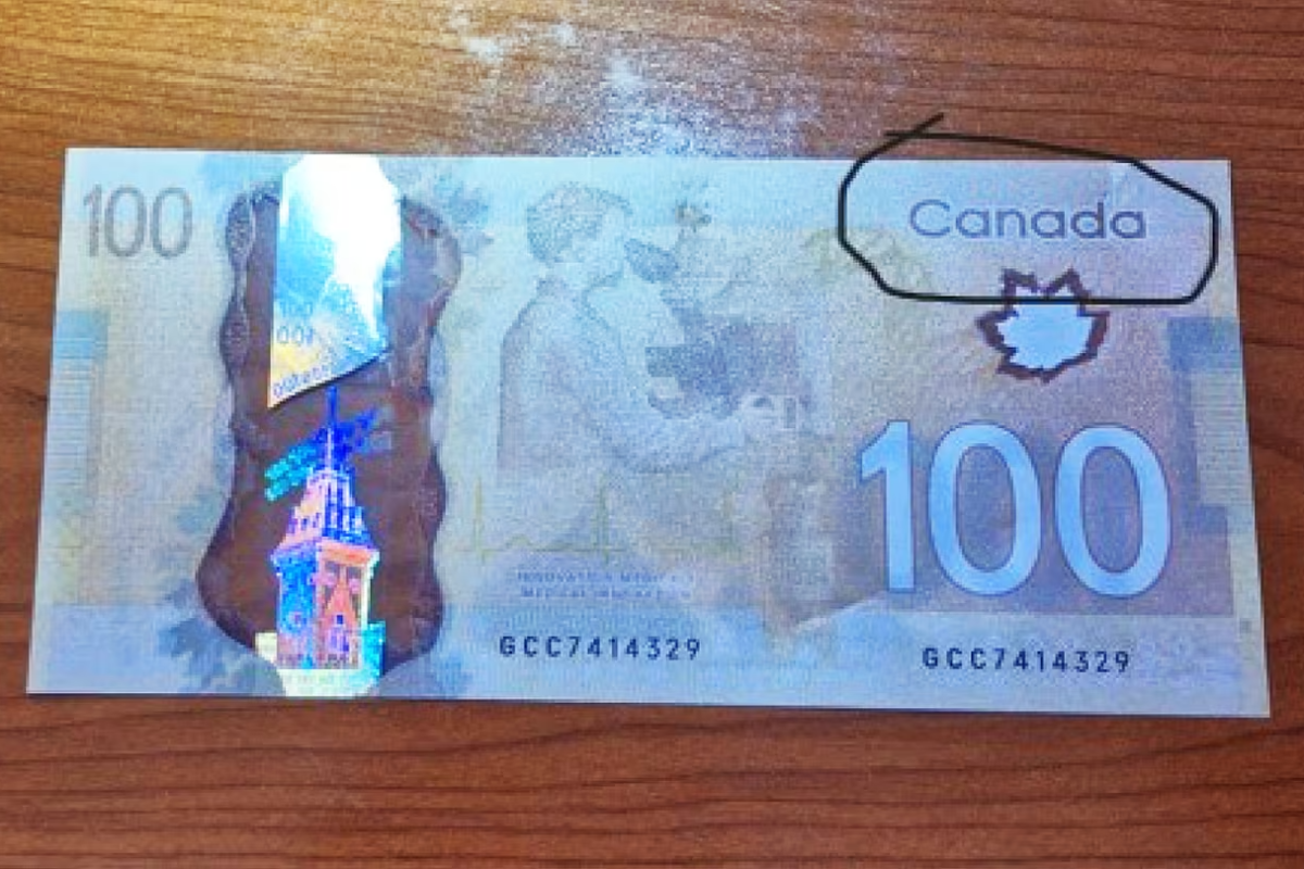 கனடாவில் போலி நாணயத்தாள் குறித்து எச்சரிக்கை | Northern Ont Police Investigate After Finding