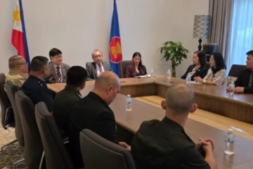 ඔස්ට්‍රේලියානු මහකොමසාරිස් සහ ජනාධිපති කාර්ය මණ්ඩල ප්‍රධානී අතර හමුවක් - හේතුව මෙන්න