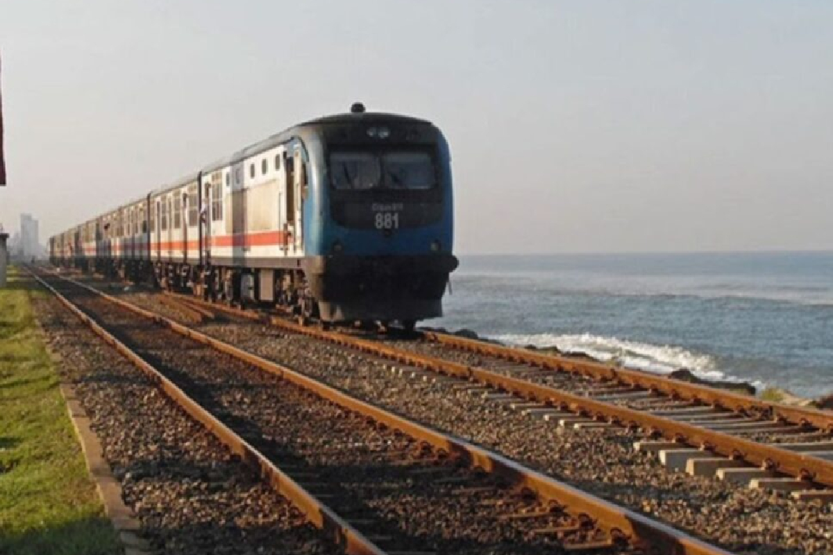 புகையிரதம் மோதி ஒருவர் பலி | Person Killed After Being Hit By A Train Colombo புகையிரதம் மோதி ஒருவர் பலி | Person Killed After Being Hit By A Train Colombo