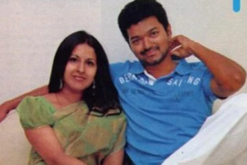 விஜய்யின் மாமனார் மாமியாரா இவர்கள்.. திருமணத்தில் எடுத்த புகைப்படம்