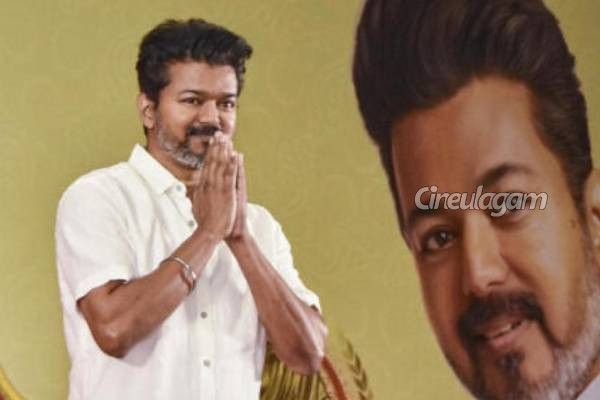 மதுரையில் நடந்த கட்சி மாநாடு, அது பார்க்கும் போது கவலையா இருக்கு... பிரபல இயக்குனர் | Vasantha Balan Criticise Tvk Maanadu