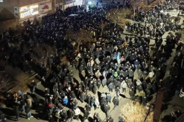 அரசுக்கு எதிரான போராட்டம்... ஈரானில் கொல்லப்பட்டவர்கள் எண்ணிக்கை 2,000