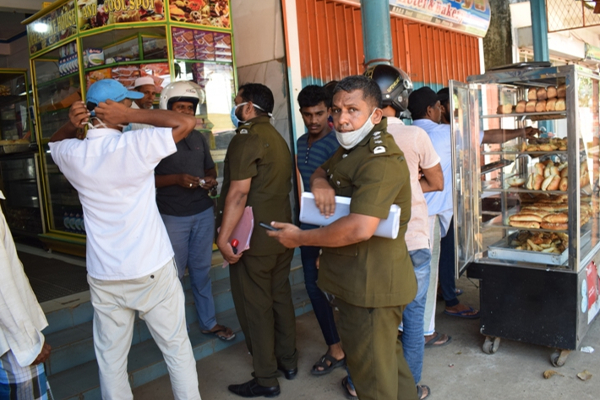 கொழும்பில் பூனை மலத்துடன் உணவு; அதிர்ச்சியை ஏற்படுத்திய தகவல்! | Does This Happen In Colombo Restaurants