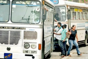 බස් ගාස්තු සංශෝධනය සම්බන්ධයෙන් ප්රවාහන අමාත්යවරයා හා සාකච්ඡාවක් - එකගතාවයක් නොමැති වුවත් අවම ගාස්තුවක් ගැන බස් සංගමයෙන් ප්රකාශයක්..