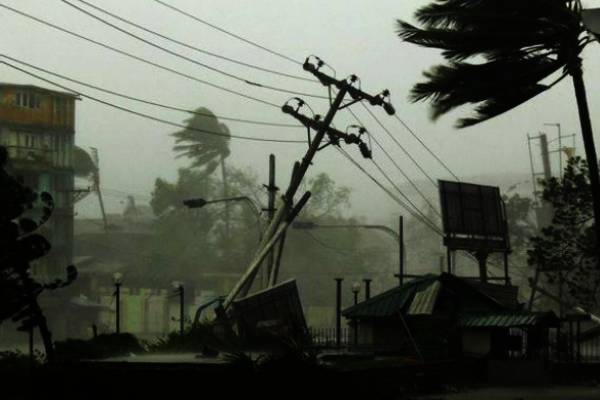 வடக்கு உட்பட நாட்டின் பல இடங்களில் கொட்டி தீர்க்கப்போகும் கனமழை | Weather Forecast For The Next 36 Hours Tamil வடக்கு உட்பட நாட்டின் பல இடங்களில் கொட்டி தீர்க்கப்போகும் கனமழை | Weather Forecast For The Next 36 Hours Tamil
