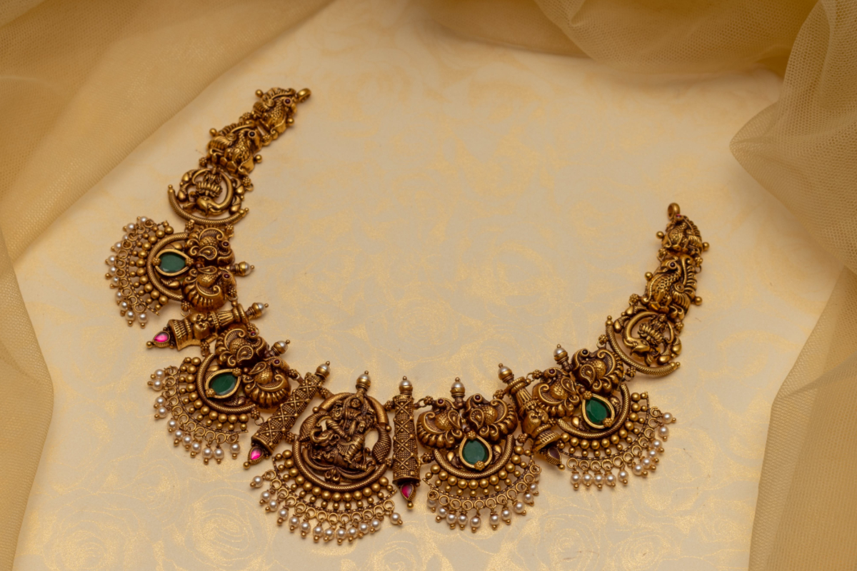 போர் எதிரொலி.., அதிரடியாக குறைந்த தங்க விலை | Today Gold And Silver Price In Chennai