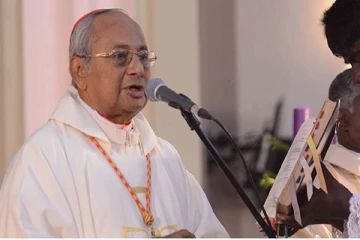 சர்வதேசத்திற்கு செல்ல தயாராகும் பேராயர்:பாப்பரசரை சந்திக்கவும் விரைகிறார்