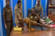 வவுனியா மாநகர சபை செங்கோல் மீட்பு ; நீதிமன்றில் ஒப்படைத்த பொலிசார்