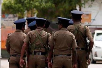 மானிப்பாயில் வழிப்பறிக்கொள்ளையில் ஈடுபட்ட மூவர் கைது