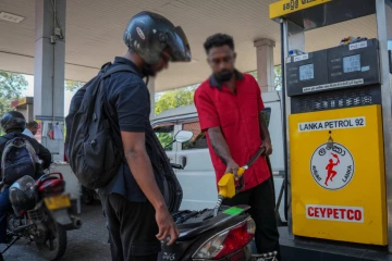 அனைத்து வாகன உரிமையாளர்களும் எரிபொருள் பெறலாம்! வெளியான அறிவிப்பு