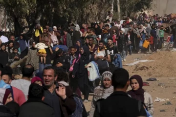 காசாவின் Shujayea பகுதியில் 6,000 மக்கள் இடம்பெயர்வு