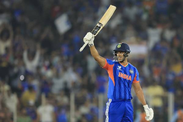 இந்தியாவின் 826 நாள் சாதனை முடிவுக்கு வந்தது - ராசியற்ற நரேந்திர மோடி மைதானம் | Narendia Modi Stadium Ends India 17 Winning Streak