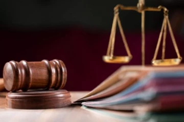 நீதிமன்றங்களில் நிலுவையிலுள்ள ஆயிரக்கணக்கான வழக்குகள்! வெளியான தகவல்