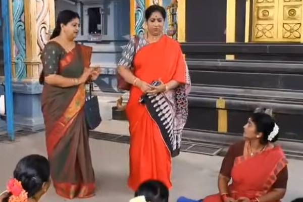 மனோஜை தனியாக வர வைத்து வசமாக சிக்க வைத்த ரோஹினி... சிறகடிக்க ஆசை சீரியல் பரபரப்பு புரொமோ | Siragadikka Aasai 26Th To 28Th February 2026 Promo மனோஜை தனியாக வர வைத்து வசமாக சிக்க வைத்த ரோஹினி... சிறகடிக்க ஆசை சீரியல் பரபரப்பு புரொமோ | Siragadikka Aasai 26Th To 28Th February 2026 Promo