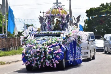 யாழில் மடு அன்னைக்கு ட்ரோன் மூலம் மலர் தூவ அனுமதி