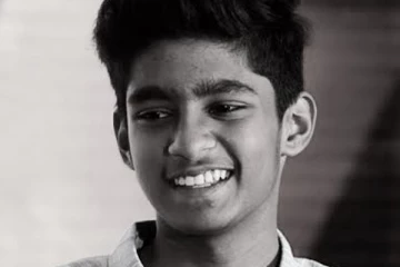 விஷ்வா தீனதயாளனுக்கு சமர்ப்பிக்கிறேன்.. சாதனை வெற்றி பெற்ற தமிழக வீரர்!