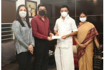 முதல்வரிடம் கொரோனா நிவாரண நிதிக்கு ரூ.10 கோடி வழங்கிய கலாநிதி மாறன்!