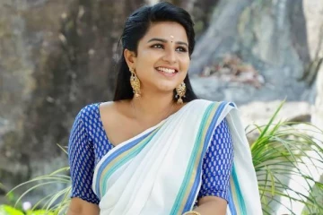 கார்த்திகை தீபம் சீரியல் நடிகை வைஷ்ணவி சதீஷின் அழகிய இன்ஸ்டா புகைப்படங்கள்