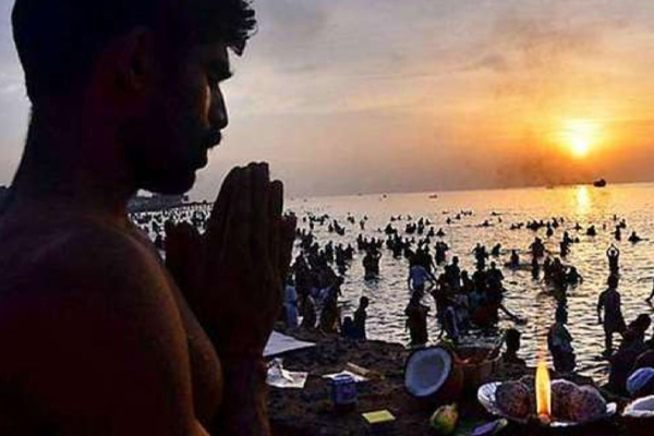 இன்று மாசி அமாவாசை; முன்னோர்களின் ஆசி கிடைக்க இதனை செய்யுங்கள்! | If You Worship Like This On This New Moon Day