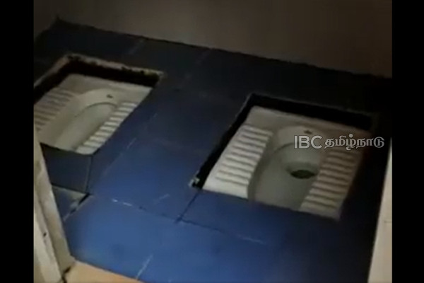 uttar-pradesh-single-restroom-with-open-doors