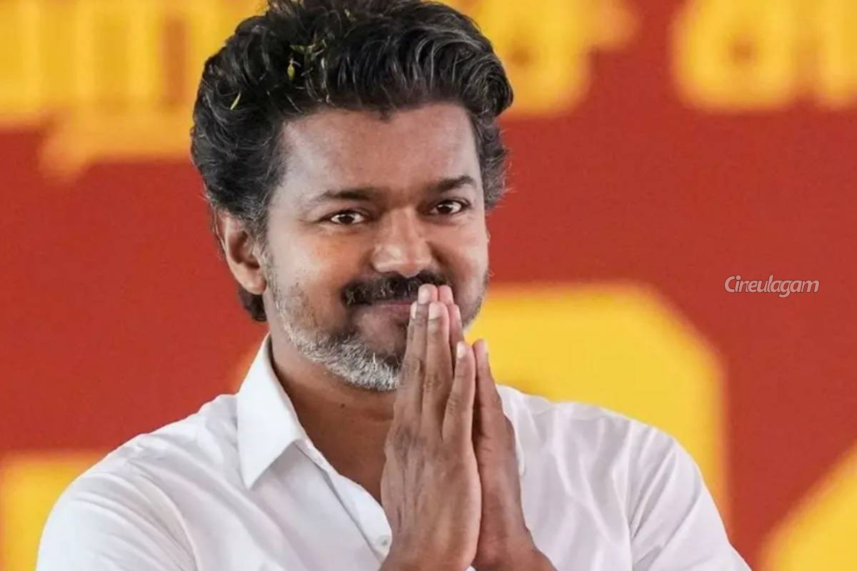 விஜய்யின் தமிழக வெற்றிக் கழக வெற்றியை பட்டாசு வெடித்து கொண்டாடிய மூன்று முடிச்சு சீரியல் நடிகை... வீடியோவுடன் இதோ | Moondru Mudichu Actress Celebrates Tvk Victory
