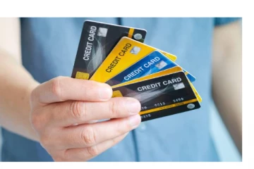 இந்த 5 Credit cards உங்ககிட்ட இருக்கா? அதிக கேஷ்பேக் Offer பற்றி கட்டாயம் தெரிஞ்சுக்கோங்க!