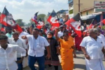 அதிமுகவினர் போராட்டம், சாலை மறியல்: கூட்டணி கட்சிகளால் குழப்பமா?