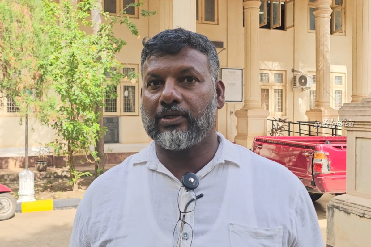 மானிப்பாய் பிரதேச சபை அமர்வில் பதற்ற நிலை - அவமதிக்கப்பட்டதாக சபை உறுப்பினர் குற்றச்சாட்டு | Tension Prevails Manipay Pradeshiya Sabha Session