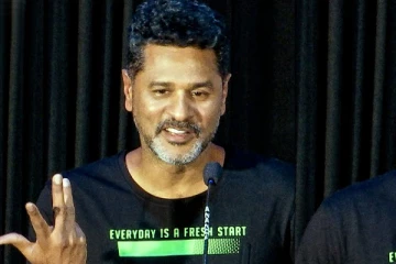 Micheal Jackson மாதிரி என்னால Dance ஆட முடியாது : பொய்க்கால் குதிரை பட விழாவில் பிரபுதேவா